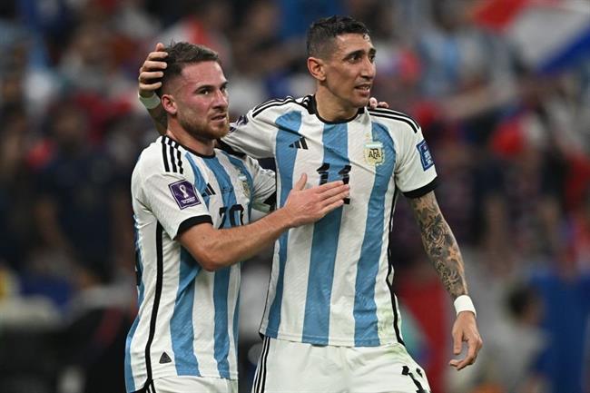 Điểm tin bóng đá sáng 17/4: MU chi 60 triệu bảng cho nhà vô địch World Cup